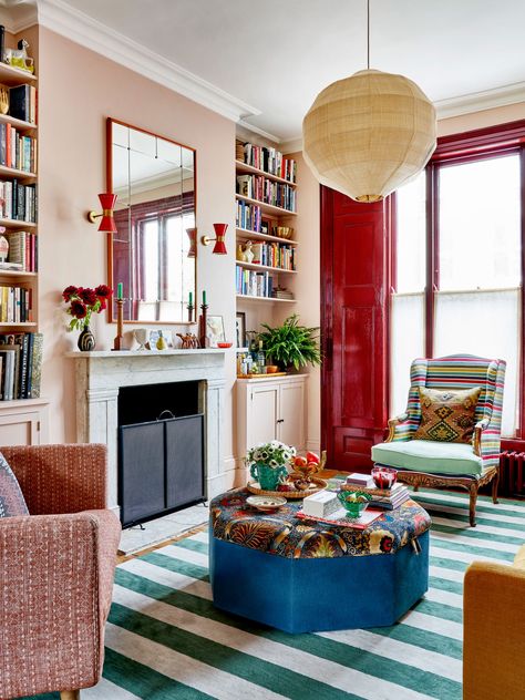 Lonika Chande brings cheerful colour and much-needed practicality to a family house in Stoke Newington | House & Garden Breakfast Room Green, Daybed Design, Paint And Paper Library, Casas Coloniales, London House, Stylish Living Room, House Garden, A Living Room, Family House