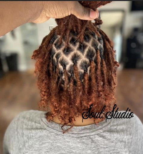 Dyed Ends Locs, Instant Locs Men, Loc Starter, Instant Locs Natural Hair, Natural Locs With Curly Ends, Locs With Loose Ends, Faux Locs Blonde, Instant Locs, Locs With Curly Ends