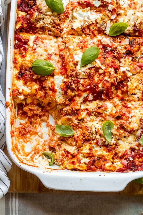 Ground Turkey Lasagna, Lasagna Side Dishes, Lasagna Recipe With Ricotta, Turkey Lasagna, Frozen Lasagna, Best Lasagna Recipe, Sausage Lasagna, Ina Garten Recipes, Zucchini Lasagna