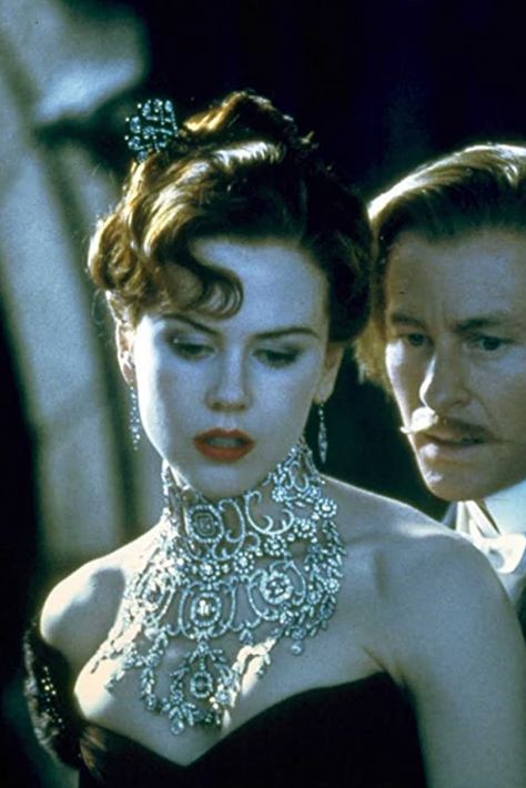 The 40 Most Iconic Jewelry Movie Moments of All Time Nicole Kidman Moulin Rouge, Richard Roxburgh, Film Moulin Rouge, Moulin Rouge Movie, Famous Jewelry, Baz Luhrmann, Septième Art, Gentlemen Prefer Blondes, Carey Mulligan