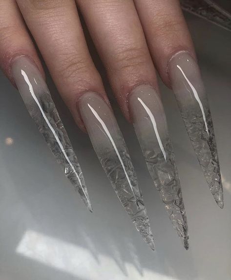 Icicle Nails, Mylar Nails, Sharp Nails, Sweet Clothes, Acrylic Set, Nail Art Videos, Great Nails, Sparkly Nails, Manicure At Home