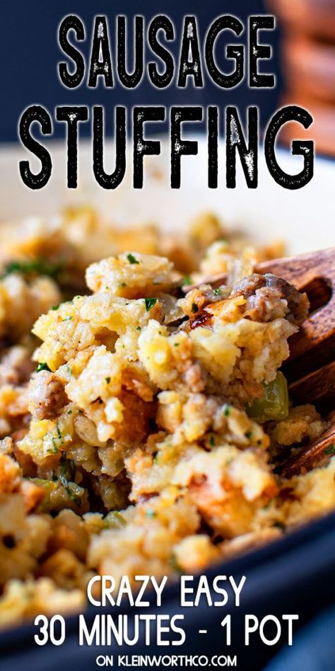 Easy Sausage Stuffing, Easy Stuffing Recipe, Sausage Stuffing Recipe, Easy Holiday Side Dishes, Party Side Dishes, Dinner Favorites, Thanksgiving Food Sides, Sausage Stuffing, Holiday Side Dish