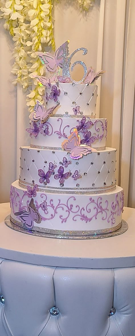 Purple Butterfly Wedding Cake, Quince Cakes Butterfly, Quinceanera Cakes Lilac, Quinceanera Cakes Purple Butterfly, Quince Cakes Purple Butterfly, Lilac 15 Cake, Sweet Sixteen Cakes Purple, Sweet 15 Party Ideas Quinceanera Purple, Quince Cake Ideas Purple