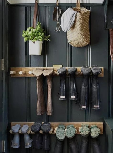 Shoe Peg Rack, Peg Boot Rack, Mini Boot Room, Front Porch Organization Ideas, Mudroom Boot Storage, Mud Room Boot Rack, Modern Boot Room, Front Porch Shoe Storage, Boot Room Decor