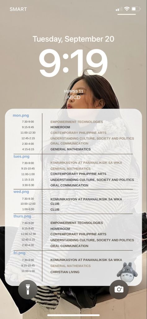 #wallpaper #ios16 #jennie #jenniekim #jennierubyjane #blackpink #schedule #aesthetic #lockscreen Ipad Schedule Wallpaper, Lockscreen Schedule Template Aesthetic, Lockscreen Class Schedule, Schedule Aesthetic Wallpaper, Canva Schedule Template, Schedule Wallpaper Ideas, Jennie Wallpaper Aesthetic Lockscreen, School Schedule Wallpaper, Aesthetic Class Schedule Wallpaper