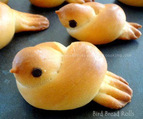 Bird Bread Rolls | #BreadBakers | Ambrosia Puppy Shaped Rolls, Bird Rolls Bread, Animal Shaped Bread Rolls, Chicken Shaped Bread, Little Birdie Rolls, Bird Shaped Food, Bunny Shaped Rolls Easter Dinner, Bird Bread Rolls, Animal Bread Shapes