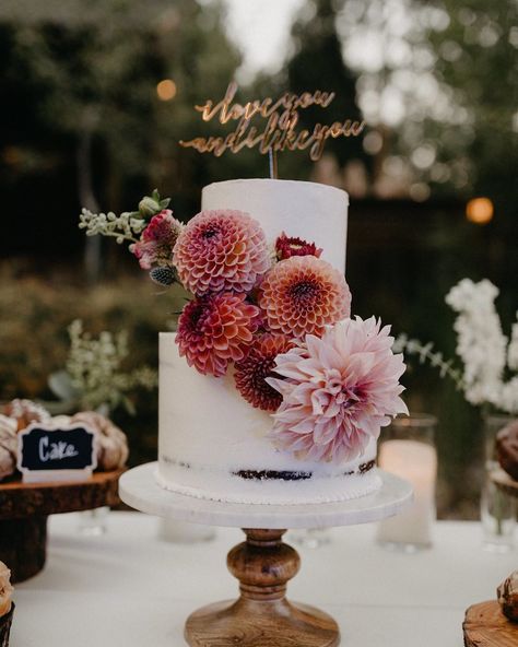 Willow Floral Design on Instagram: “This one definitely takes the cake! . . . #weddingcake #dahlias #cuttingcake #freshflowers #theknot #shesaidyes #centralvalleyflorist…” Dahlia Flower Wedding Cake, Wedding Cake Dahlia Flowers, One Tier Flower Cake, Wedding Cake Autumn Flowers, Wedding Cake With Dahlias, Dahlia Wedding Decor, Wedding Cake Dahlia, Dahlia Wedding Cake, Dahlia Centerpiece Wedding