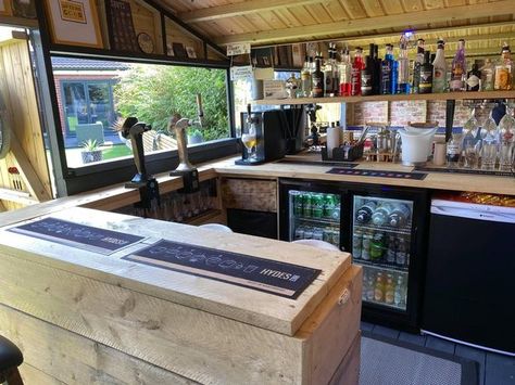 Inside the 'Stagger Inn' - which took just three days to renovate from an old shed Garden Pub Shed, Backyard Bar Shed, Shed Bar Ideas, Backyard Pub, Party Shed, Garage Pub, Garden Bar Shed, Backyard Transformation, Man Shed