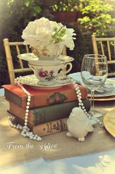 Vintage tea party Bridal/Wedding Shower Party Ideas | Photo 7 of 18 | Catch My Party Fiesta Shower, Vintage Tea Parties, Bridal Tea Party, Tafel Decor, Vintage Bridal Shower, Tea Party Theme, Tea Party Wedding, Tea Party Decorations, Bridal Tea