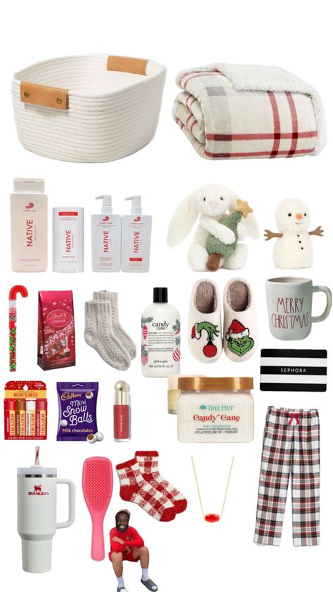 #myfirstshuffle Christmas Gifts For Bestie, Bulk Christmas Gift Ideas, Bur Basket, Brr Basket, Burr Basket, Girly Christmas Gifts, Family Gift Baskets, Cute Christmas Ideas, Christmas Gift Hampers