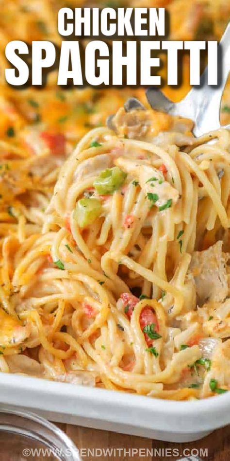 Chicken Spaghetti No Velveeta, Chicken With Spaghetti Sauce, Easy Chicken Spaghetti Recipe, Italian Chicken Pasta Recipes, Easy Chicken Spaghetti, Baked Chicken Spaghetti, Crispy Honey Chicken, Italian Chicken Pasta, Chicken Spaghetti Casserole