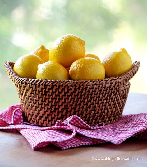 Lemon Basket, You're The Best, Strawberry Lemonade, Neutral Colour Palette, How To Make Cookies, Basket Decoration, Creative Cards, Simple Cards, New Product