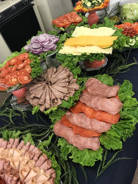 Wedding shower fancy sandwich bar Sandwich Bar Party Ideas, Deli Trays Ideas, Salad Bar Wedding Buffet, Sandwich Station Wedding, Deli Sandwich Bar For Party, Christmas Sandwich Platter, Wedding Reception Sandwich Buffet, Bridal Shower Sandwich Bar, Sandwich Station Party