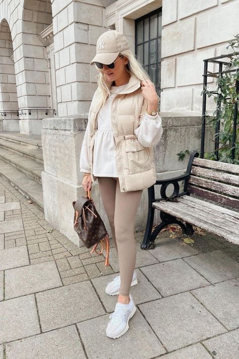 Taupe Leggings Outfit, Beige Leggings Outfit Winter, Stylish Leggings Outfit, Taupe Leggings, Nude Leggings, Yellow Puffer Jacket, Cream Leggings, Athleisure Winter, Leggings Outfit Ideas