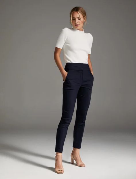 Sukienki Maksi, Elegantes Outfit Frau, Professional Work Outfit, Business Outfits Women, Business Casual Outfits For Work, Summer Work Outfits, Stylish Work Outfits, Professional Attire, Ținută Casual