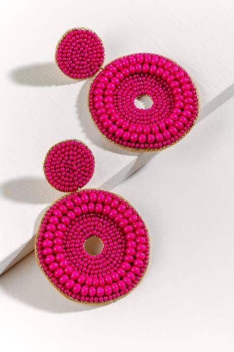 Francesca's Myanna Beaded Circle Earrings - Fuchsia Beaded Circle Tutorial, Beaded Circle Earrings, Embroidery Earrings Handmade Jewelry, Fabric Jewelry Earrings, Beaded Embroidery Earrings, Beads Earrings Diy, Bead Earrings Ideas, Diy Fabric Earrings, Bead Embroidery Earrings