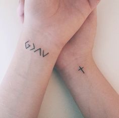 "God is greater than the highs and lows."  Tradução:  "Deus é maior que os altos e baixos" Little Cross Tattoos, Highs And Lows Tattoo, Small Wave Tattoo, Meaningful Wrist Tattoos, Tiny Wrist Tattoos, Cool Wrist Tattoos, Female Tattoos, Cross Tattoos, Wrist Tattoos For Guys