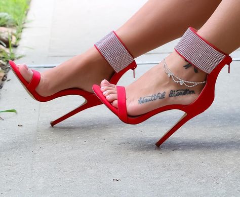 Cute Heels Classy, Heels High Classy, High Heels Classy, Single Sole Heels, Nude High Heels, Prom Heels, Red High Heels, Heels Classy, Hot Heels