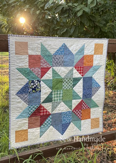 Sew Handmade: Scrappy Swoon Quilt Modern Star Quilt Patterns, Easy Star Quilts, Quilts Made With 2 1/2" Squares, Simple Quilt Patterns Free Fat Quarters, Starter Quilt Patterns, Swoon Sixteen Quilt, Old Style Quilts, Quilting Scraps Ideas, Big Star Quilt Pattern