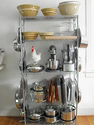 Metro Shelving Utensils Organization Ideas, Metro Shelving, Pastry Kitchen, Metal Shelving, Steel Shelving, Bakers Rack, Kitchen Organisation, Industrial Shelving, Steel Shelf