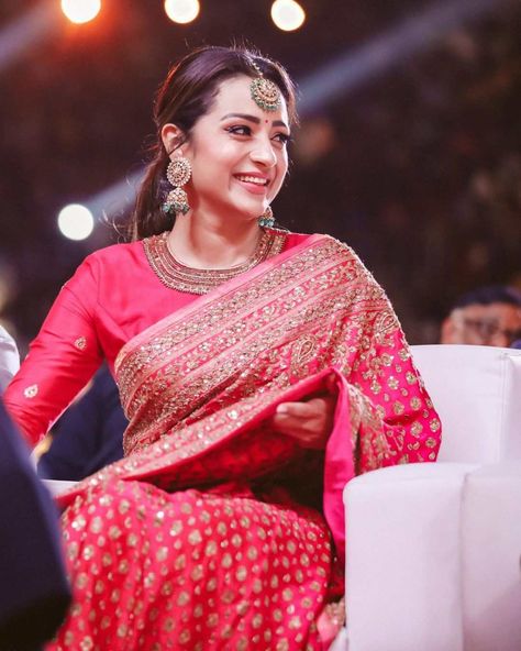 trisha krishnan in a pink saree by ritukumar for ps1 trailer launch2 Trisha Saree, Ponniyin Selvan, Saree Hairstyles, Trisha Krishnan, Embroidered Saree, Black Saree, Indian Bridal Outfits, Red Saree, Stylish Sarees