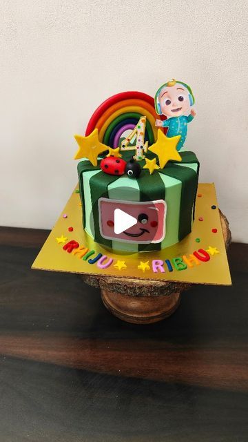 BNB Food Experiences®️ | Customised Cakes on Instagram: "Cocomelon theme cake 🤩

Have a cute Saturday y'all.

@cocomelon_official 

.
.
.
.
.
.
.
.
#kolkatabaker #homebaker #tutorial #tutorialreel #caketutorial #baking #kolkata #reelitfeelit #igcakes #igreels #viralvideo #viralcakes #hacks #kolkatacakes #cocomelon #cocomeloncake" Cocomelon Theme Cake, Cocomelon Jj, Cocomelon Theme, Customised Cakes, Melon Cake, Theme Cake, Food Experiences, Cake Tutorial, Themed Cakes