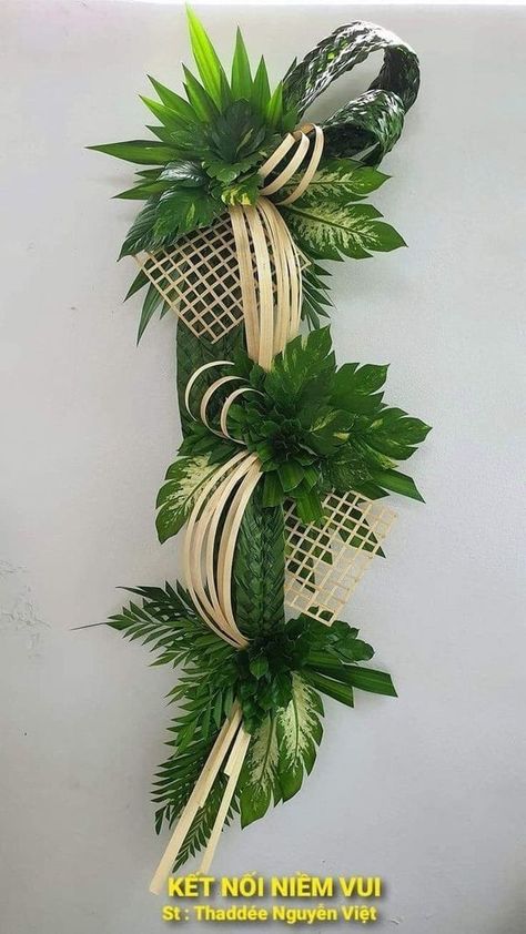 Tall Flower Arrangements, Foliage Arrangements, Contemporary Flower Arrangements, Floral Art Arrangements, Tropical Floral Arrangements, Tropical Flower Arrangements, Large Floral Arrangements, Gubahan Bunga, Flower Arrangement Designs