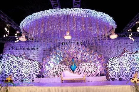 Wedding Planning Organization, Indian Wedding Decorations Receptions, Engagement Stage Decoration, Reception Stage Decor, Simple Stage Decorations, Planning Organization, Wedding Stage Backdrop, Wedding Stage Decor, Reception Backdrop