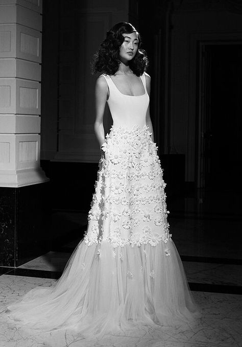 Viktor Rolf Bridal, Vogue Beauty Secrets, Aesthetic Grwm, Grwm Aesthetic, Vogue Aesthetic, Tiered Tulle Skirt, Runway Gowns, Vogue Beauty, Dream Wedding Ideas Dresses