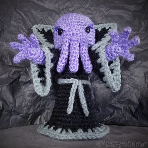 Crochet a Mind Flayer Amigurumi For a Dungeons & Dragons Fan #mindflayer #amigurumi #crochet #dungeonsanddragons #dandd Dnd Crochet Patterns, Toothless Dragon Plush, Dnd Crochet, Dice Bag Pattern, Plush Crochet Pattern, Dnd Dice Bag, Mind Flayer, Toothless Dragon, Crochet Monsters