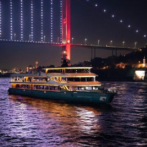 Bosphorus Cruise Istanbul, Bosphorus Cruise, Bosphorus Strait, Istanbul Bosphorus, Istanbul Tours, Dolmabahçe Palace, Night Show, Turkish Culture, Dinner Cruise