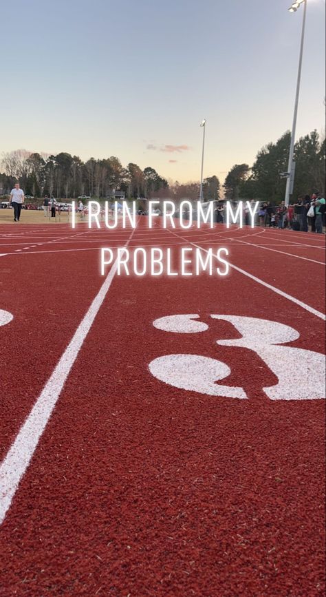 Track Wallpapers Iphone, Track Background Wallpapers, Wallpaper Track And Field, Aesthetic Track Pictures, Track Season Aesthetic, Track Wallpaper Aesthetic, Track Asethic, Track Athlete Aesthetic, Cute Track Outfits