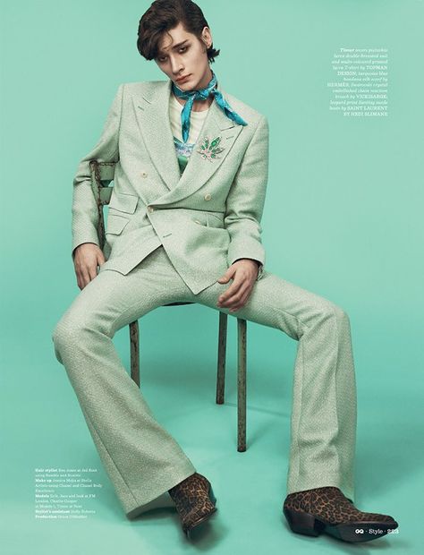 Le Freak C’est Chic by Thomas Cooksey for GQ Style UK Fashion Photography Indoor, Style Androgyne, Photography Indoor, Mode Editorials, Mens Editorial, Gq Style, Mens Fashion Photography, Vogue Uk, Androgynous Fashion