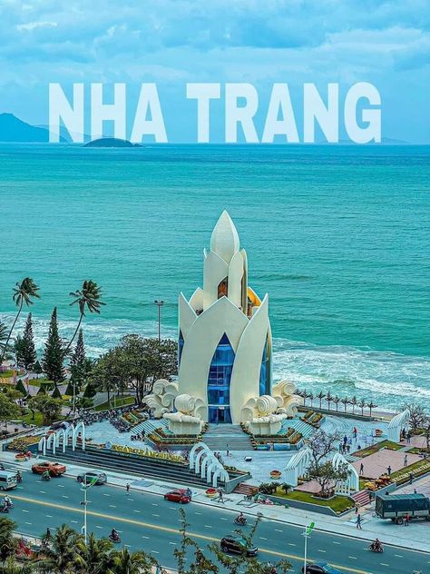 Tram Huong Tower is a unique cultural and architectural symbol in the city of Nha Trang. This tower has captivated local residents and tourists alike with its beauty and profound significance. With its distinctive top resembling a core of agarwood, the tower attracts a large number of visitors every day. Let’s explore together with VnCarRentals.com’s … Hanoi Things To Do, Vietnam Travel Guide, May Bay, Coastal Cities, Unique Architecture, World Cities, Tourist Spots, Vietnam Travel, Da Nang