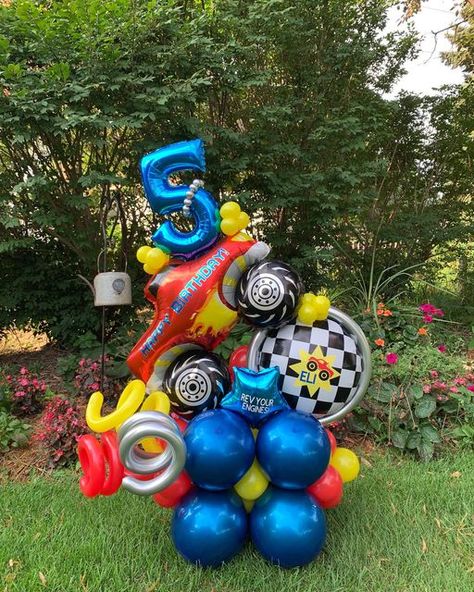 Monster Truck Party Balloons, Monster Truck Birthday Balloons, Monster Truck Balloon Bouquet, Monster Truck Balloons, Monster Truck Balloon Garland, Monster Jam Birthday, Monster Truck Theme, Balloon Tower, Hot Wheels Birthday