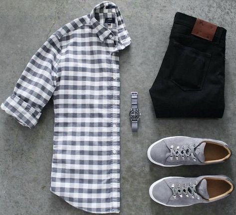 Mid Grey / White Check Shirt . Black Jeans . Mid Grey Fabric Trainers . #Autumn #Winter Minimalist Wardrobe Men, Capsule Wardrobe Men, Outfit Grid Men, Male Style, Mens Fashion Blog, Hipster Mens Fashion, Outfit Grid, Minimal Outfit, Mens Fashion Casual Outfits