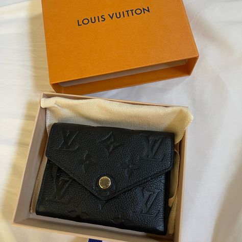 Lv Victorine Compacta Wallet 4.7 X 3.7 X 0.6” Black, Monogram Empreinte Embossed Supple Grained Cowhide Leather Zipped Coin Pocket, Bill Pocket, 2 Flat Pockets, 6 Card Slots. Made In France 100% Brand New, Never Used, Authentic And Have Prof Of Purchase Black Louis Vuitton Wallet, Lv Small Wallet, Black Lv Wallet, Lv Wallet Women, Wallet Aesthetic, Cheer Practice, Black Louis Vuitton, Lv Wallet, Purse Brands