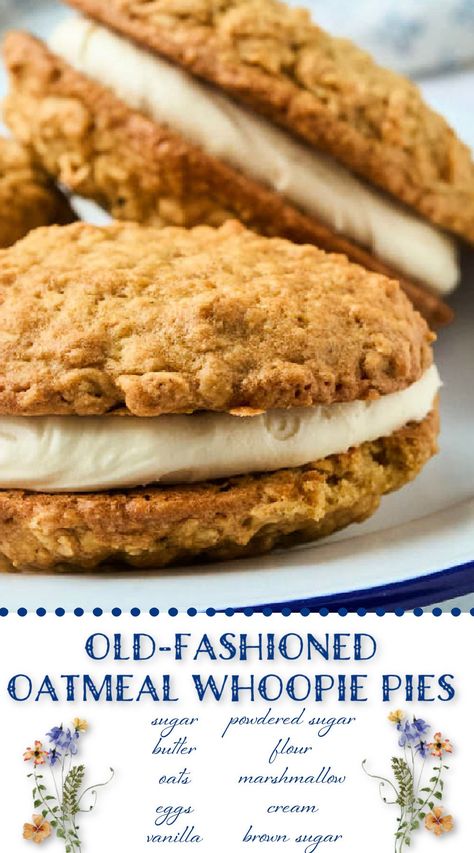 Cookies Sandwich, Chewy Oatmeal Cookies, Oatmeal Creme Pie, Cookie Sandwich Recipes, Whoopie Pie Recipe, Fall Fun Food, Cookie Sandwich, Sandwich Cookie, Bake Sale Recipes