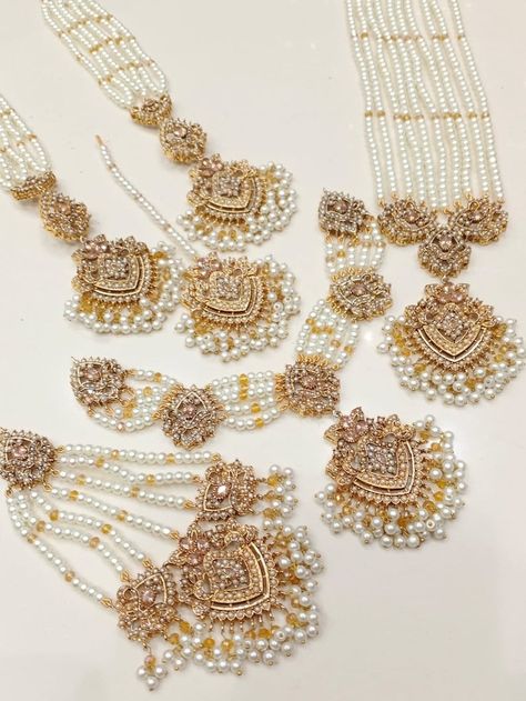 Pakistani Jewelry Sets, Wedding Jewellery Designs, Shoes Guide, Wedding Jewelry Sets Bridal Jewellery, Bridal Jewelry Sets Brides, Indian Wedding Jewelry Sets, Pakistani Bridal Jewelry, Bridal Necklace Designs, Indian Bridal Jewelry Sets