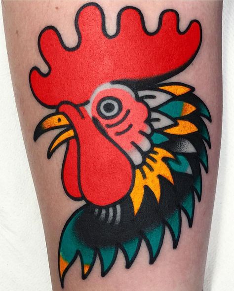 Tattoo Flash Collective on Instagram: “By @javier_rodrigueztattoo  www.TattooFlashCollective.com” Tattoo Rooster, Traditional Tattoo Animals, Filler Tattoos, Chicken Tattoo, Rooster Tattoo, Americana Tattoo, Stick Tattoo, Tattoos Inspo, Dinosaur Tattoos