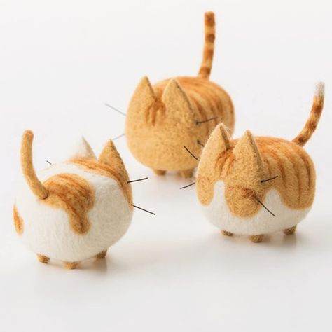 Big Needle, Felting Needles, Needle Felted Cat, Needle Felting Diy, Wool Needle Felting, Diy Crafts For Adults, Felting Wool, Needle Felting Kits, Needle Felting Projects