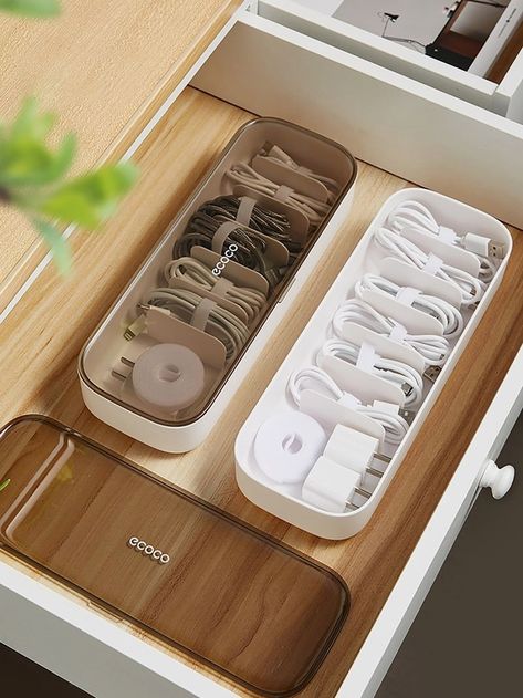 #organizer #diystorage #storage #storageideas Power Cord Storage, Drukarka 3d, House Organisation, Seni Dan Kraf, Cord Storage, Cable Storage, Home Organisation, Cord Organization, Home Organization Hacks