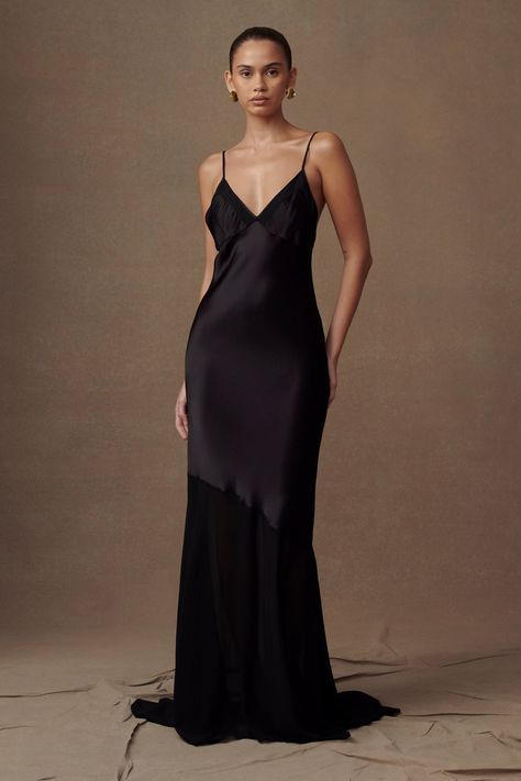 Evelyn Iridescent Satin Maxi Dress - Black - MESHKI Spring Wedding Guest Dress, Dresses Date Night, Satin Maxi, Date Night Dresses, Satin Maxi Dress, Dress Satin, First Impression, Women Clothing Boutique, White Mini Dress