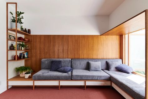 The Secret to This Small Australian Home Is the Built-In Furniture | Architectural Digest Terrace Home, Built In Sofa, Galley Style Kitchen, Muebles Living, Timber Panelling, Wedding Indian, Melbourne House, Living Room Lounge, Built In Furniture