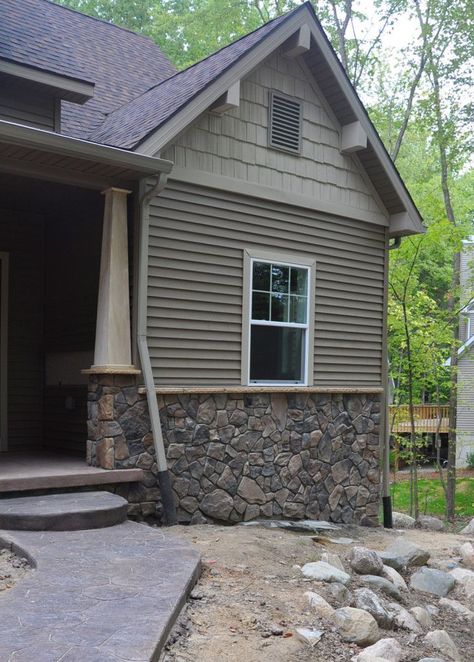 Stone Vinyl Siding, Stone Siding Exterior, Stone Veneer Exterior, Stone Foundation, Exterior Siding Colors, Siding Ideas, Exterior House Colors With Stone, Siding Colors, Outside House