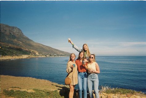 Disposable Film Camera, Film Pictures, Film Roll, Disposable Camera, Film Inspiration, Teen Life, Summer Dream, Teenage Dream, Friend Pictures