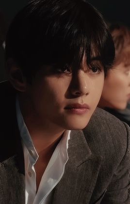 Spiderbite Piercings, V Video, Taehyung Photoshoot, Kim Taehyung Funny, Kim Taehyung Wallpaper, Bts Korea, V Taehyung, Fotografi Potret, Bts Bangtan Boy