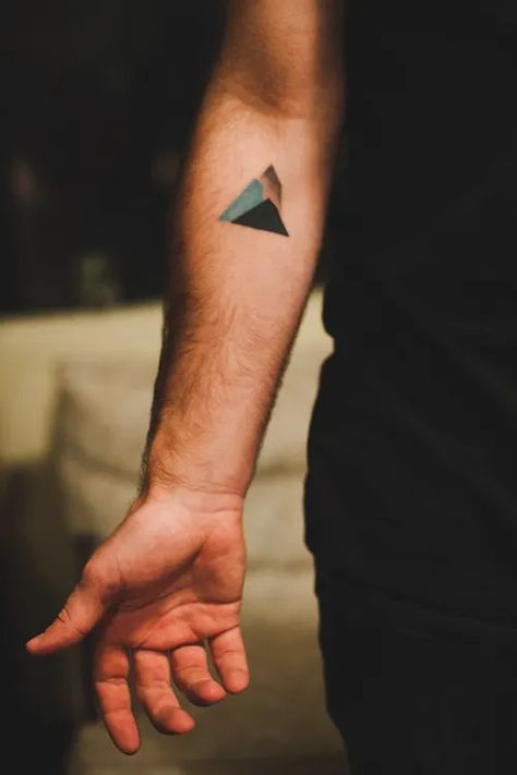 Berg Tattoo, Tattoo For Son, Mountain Tattoo, Small Tattoos For Guys, Classy Tattoos, Face Tattoos, Subtle Tattoos, Pattern Tattoo, Tattoo Pattern