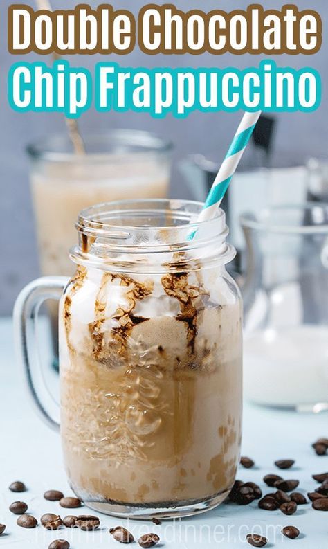 Double Chocolate Chip Frappuccino, Homemade Coffee Drinks, Make Your Own Coffee, Big Chocolate, Baked Asparagus, Homemade Coffee, Coffee Drink Recipes, Easy Homemade Recipes, Dessert Cups