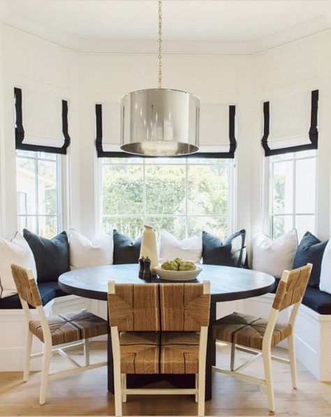 Kitchen Bay Window Seating, Dinning Nook, Bay Window Dining, Kitchen Nook Table, Seating In Kitchen, Kitchen Bay Window, Large Round Dining Table, Large Round Table, Banquette Seating In Kitchen